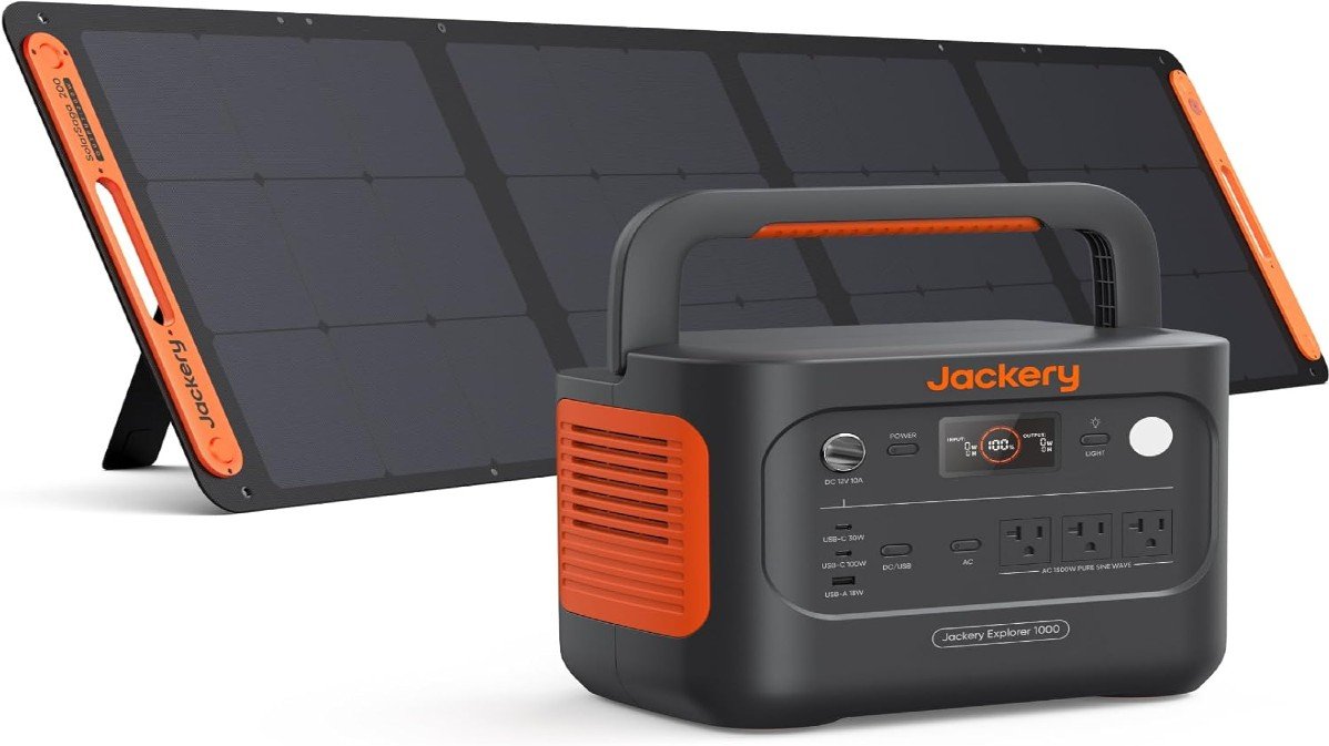 Jackery Solar Generator 1000 v2 with 200W Solar Panel for Florida hurricane emergency kit